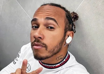 Lewis Hamilton é heptacampeão de Fórmula 1 - Reprodução/Instagram