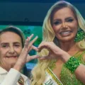 Thalita Zampirolli é coroada rainha de bateria da Camisa Verde e Branco com presença de Lucinha Araújo, mãe de Cazuza - Divulgação