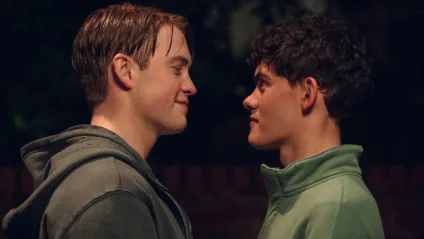 Charlie Spring (Joe Locke) e Nick Nelson (Kit Connor) em Heartstopper - Divulgação/Netflix