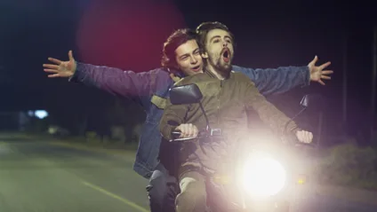 'Homens de Barro': romance gay ganha trailer e data de estreia no Brasil