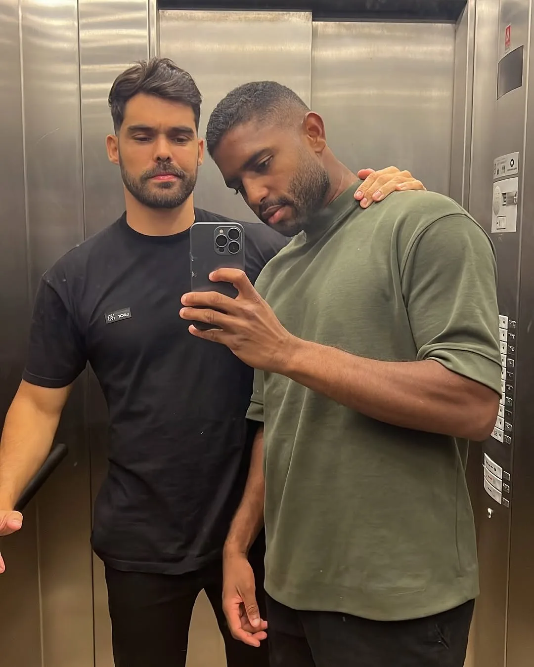 João Silva Reis e o namorado, Gui Sampaio Ricardo