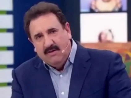 Ratinho é denunciado no Ministério Público por crime de ódio contra LGBT+