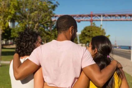 Não-monogamia: pesquisa revela quais são as cidades mais adeptas no Brasil