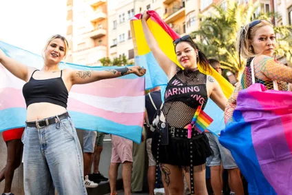 Pessoas intersexo enfrentam aumento da violência e discriminação na Europa, aponta relatório