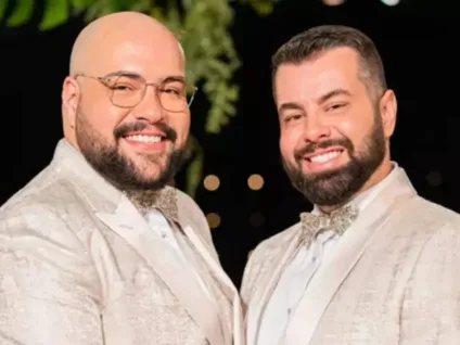 Tiago Abravanel fala sobre planos de ter filhos com o marido: "Desejo muito"