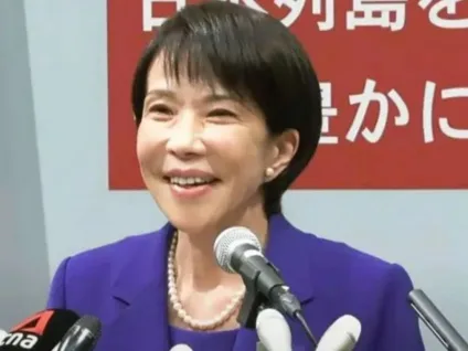 Líder conservadora é a primeira-ministra após coalizão governista no Japão