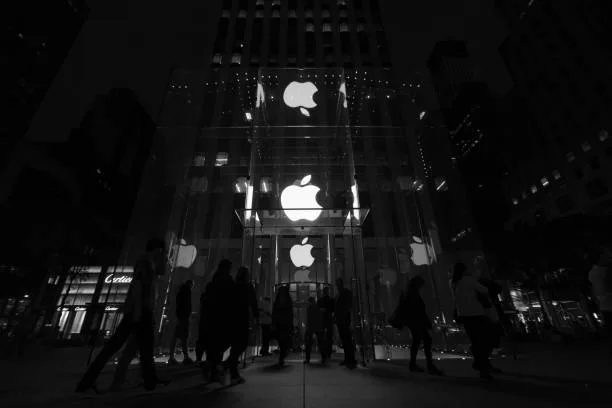 Apple remove aplicativos de namoro gay na China após ordem do governo