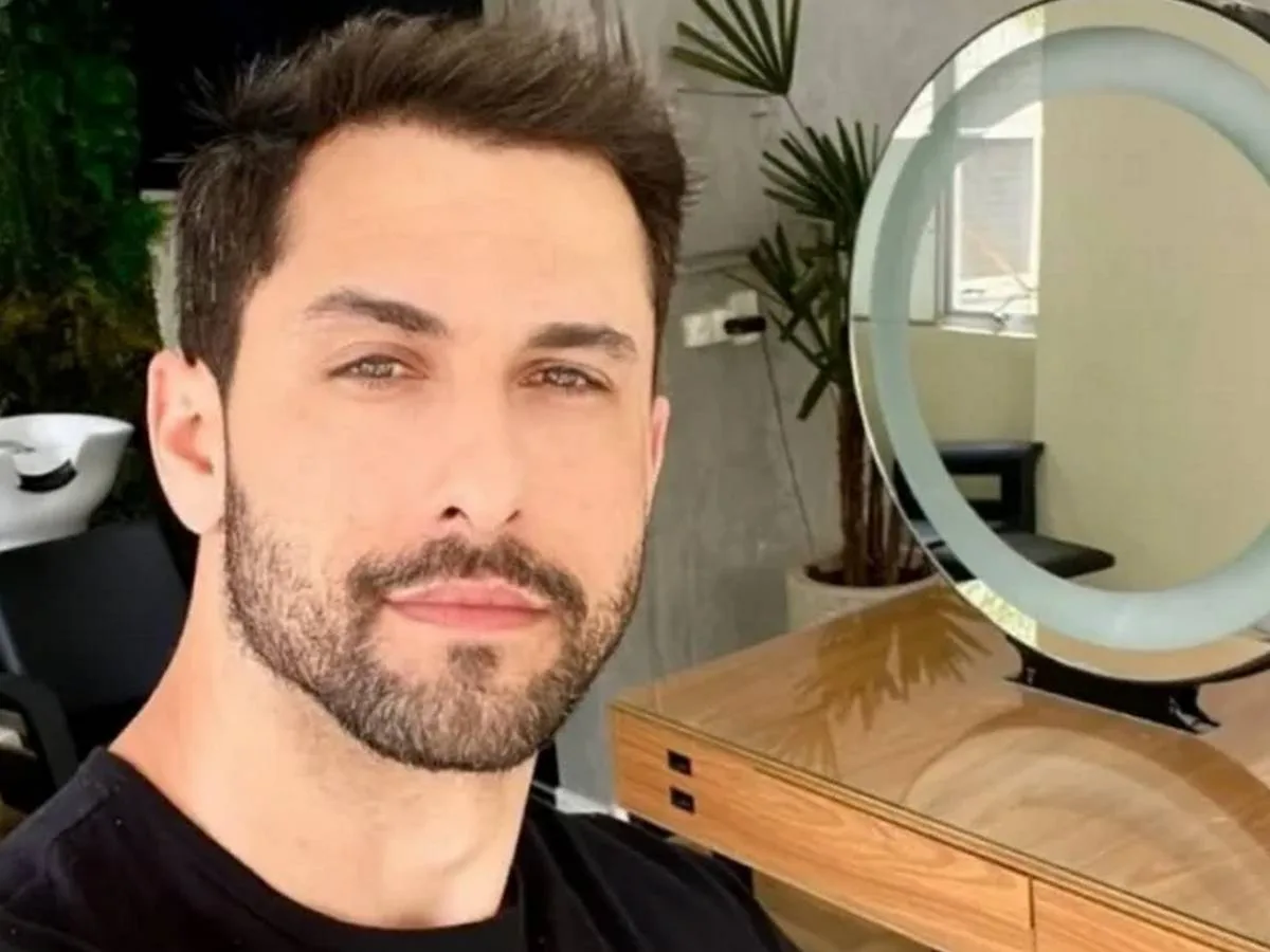 Justiça de São Paulo condena cabeleireiro por racismo e homofobia após áudios vazados