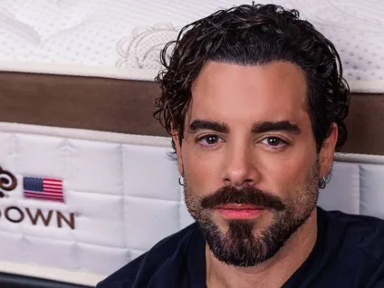 Ator português Pedro Carvalho será protagonista de longa LGBT+: "Quero contar uma história de amor"