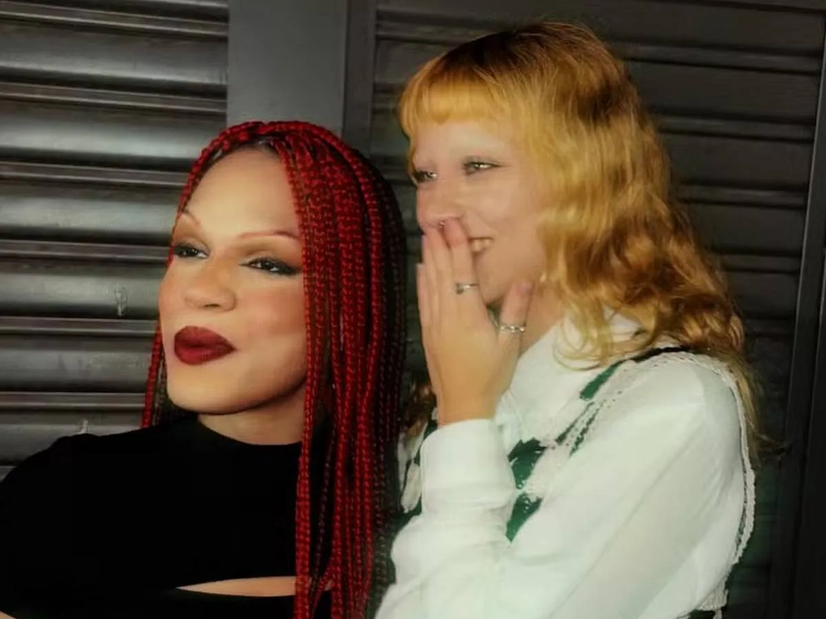 Ex-Drag Race Brasil, Chanel abre o coração sobre namoro com atriz lésbica