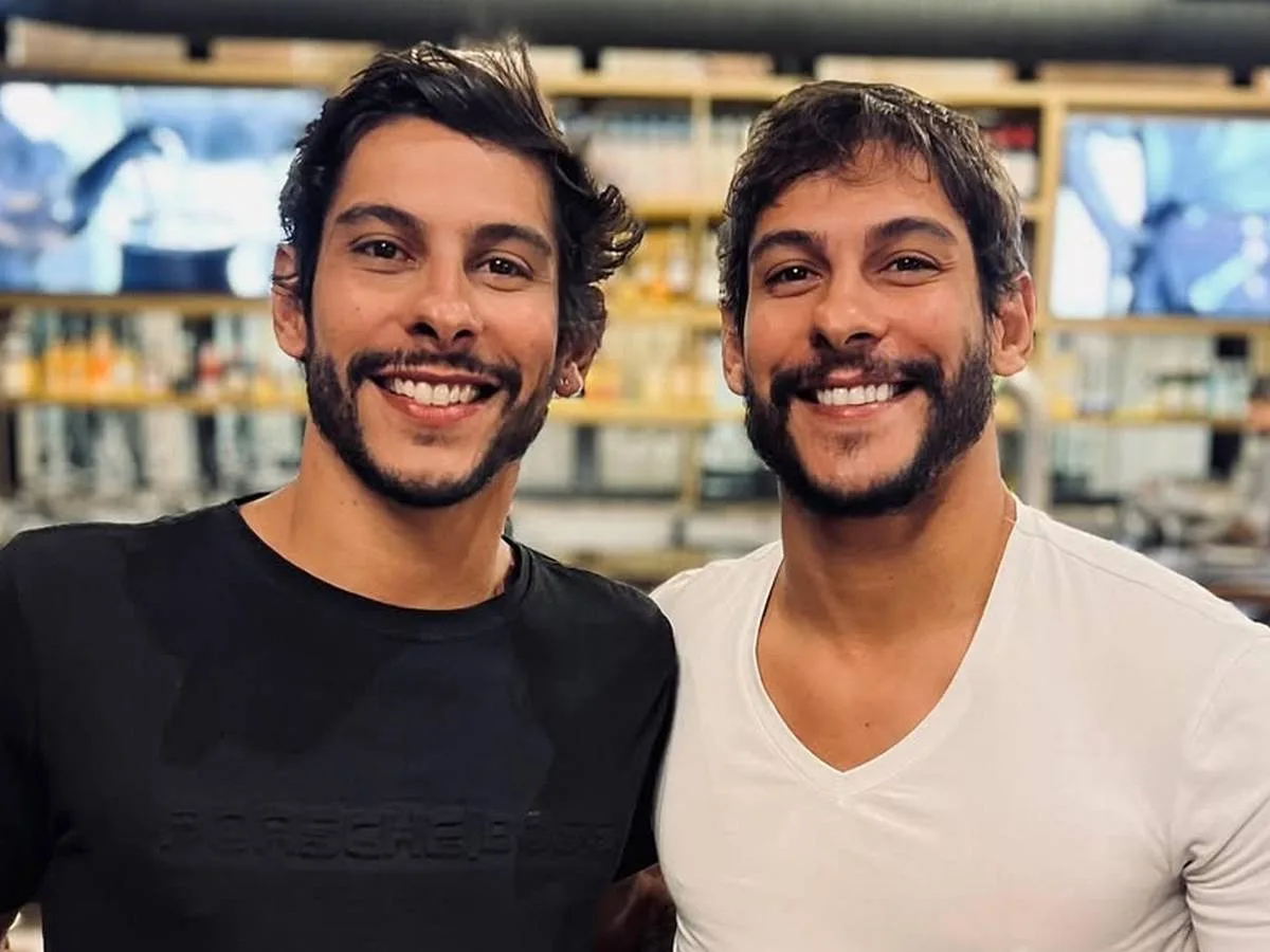 John Johny e Shia Phoenix