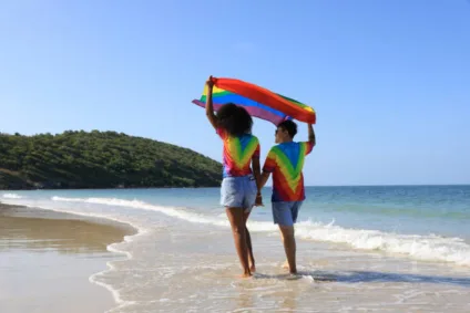 Conheça 10 lugares seguros e acolhedores para o Réveillon LGBTQIA+