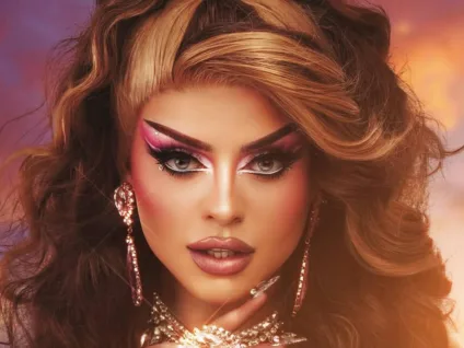 Fontana celebra convite para disputa global do RuPaul’s Drag Race: 
