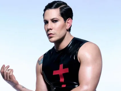 Christian Chávez estreia turnê no Brasil com shows em capitais: 