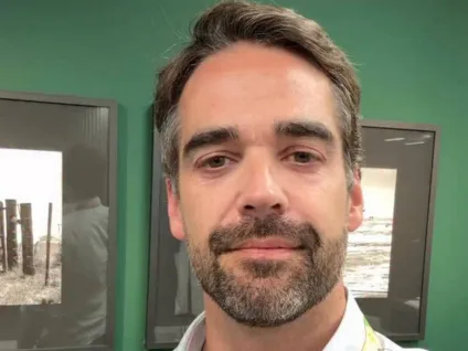 Eduardo Leite fala sobre visibilidade gay na política: 