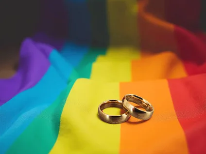 Maioria dos brasileiros apoia casamento homoafetivo, aponta pesquisa