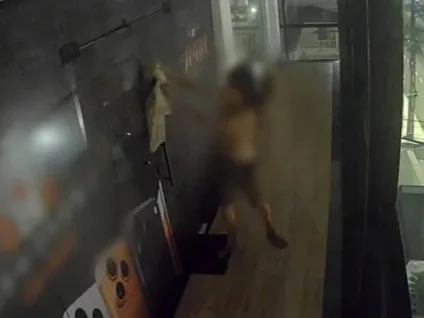 Homem preso após furtar dispositivos da Apple ameaçou contaminar polícia com HIV