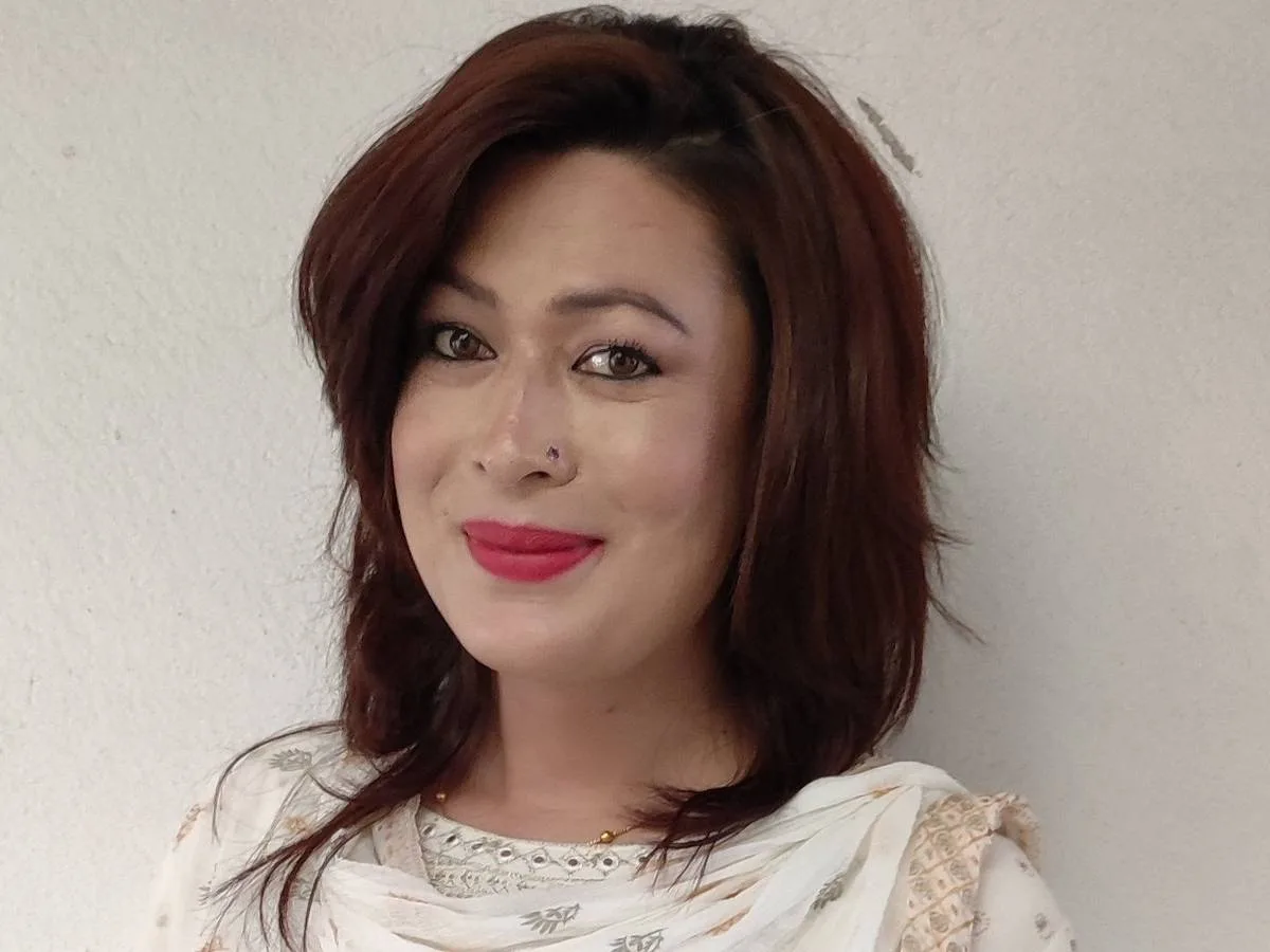 Quem é Bhumika Shrestha, ativista e primeira parlamentar trans do Nepal