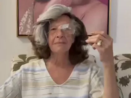 Ícone LGBT+, Divina Valéria revela dificuldades financeiras e pede ajuda: 