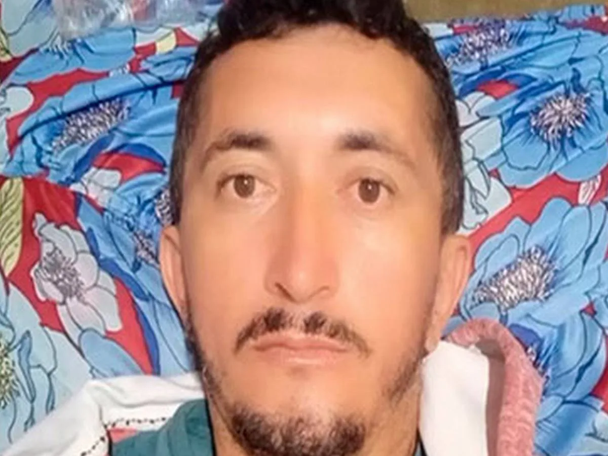 Homem mata companheiro a facadas após se recusar a ser "passivo" durante o sexo na Paraíba