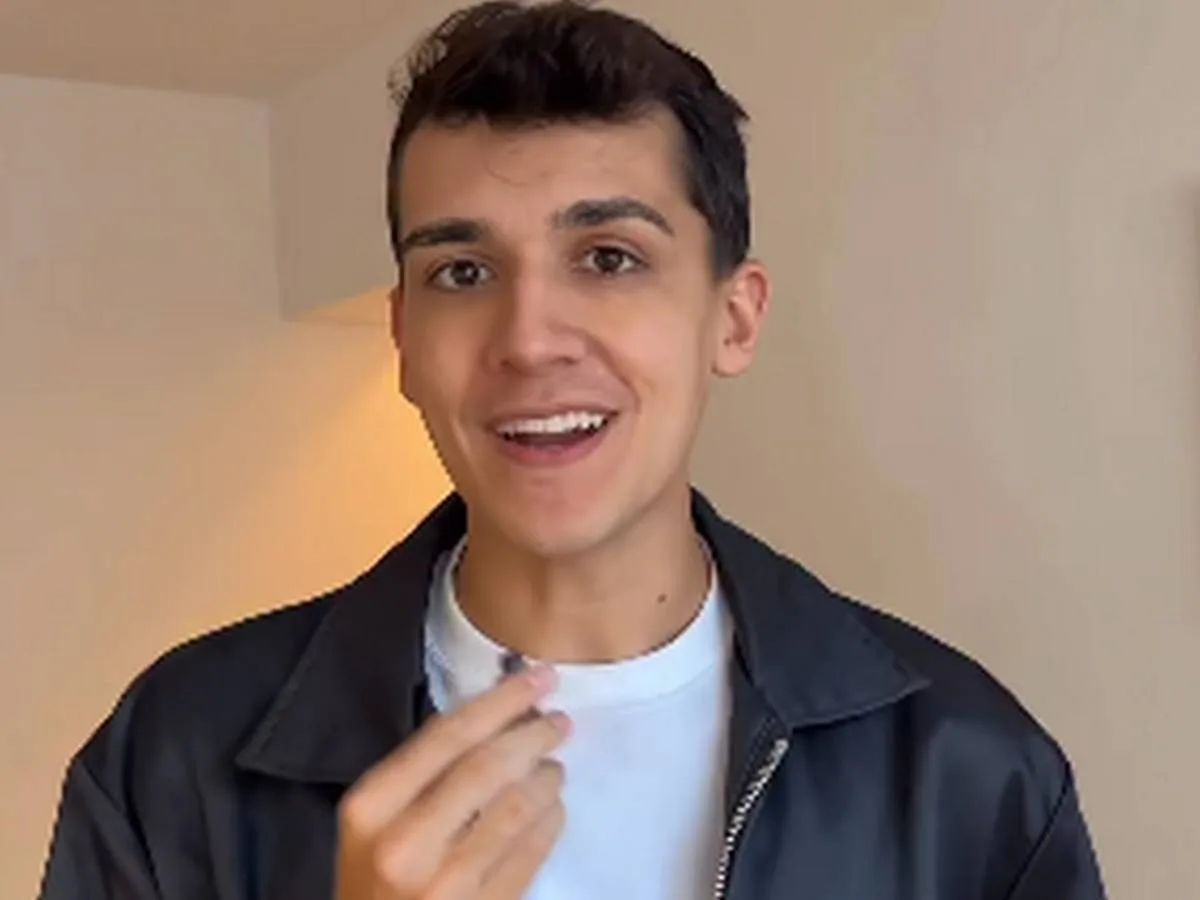 Influenciador se diz “ex-gay” após assumir relacionamento com melhor amiga: "Sou hétero afeminado"
