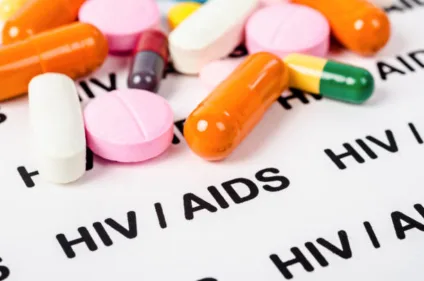 HIV: quais exames acompanham o tratamento e para que servem