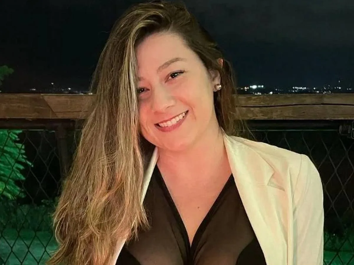Influenciadora relata experiência com monogamia unilateral: "Eu fico com outras pessoas e ele não"