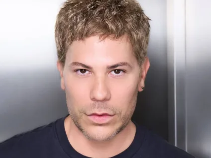 Ex-RBD, Christian Chávez faz desabafo ao relembrar quando assumiu sexualidade: 