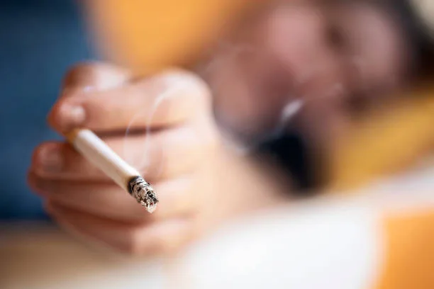 O cigarro virou fetiche: entenda por que conteúdos do tipo estão em alta