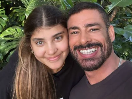 Cau&atilde; Reymond e a filha, Sophia