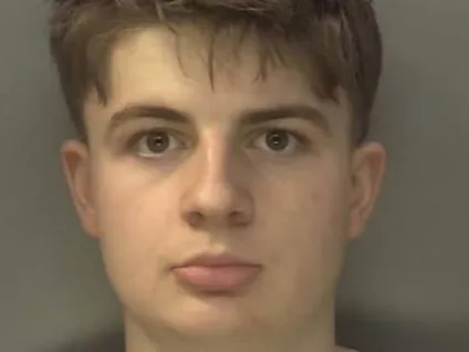Estudante de 20 anos mata profissional do sexo e diz ter se inspirado em Dexter